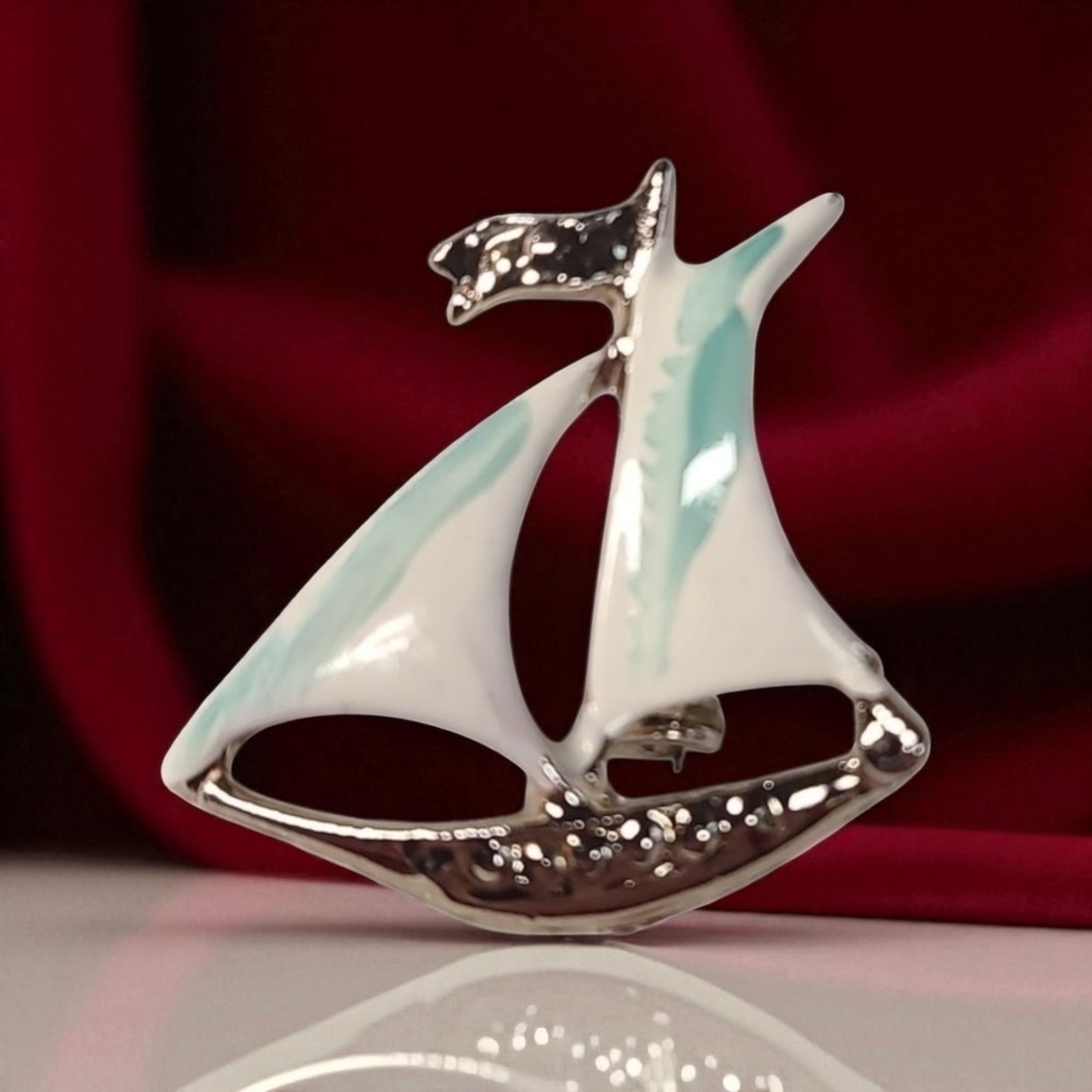 Silver tone sailboat brooch pin enamel pin